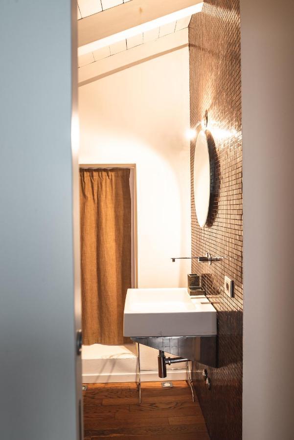 Luxury Industrial Apt Vicino Al Centro Con Garage เบรเชีย ภายนอก รูปภาพ